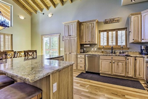Family-Friendly Home with Game Room and Mtn Views! - image 8