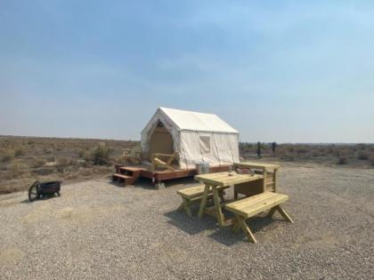 Tentrr Signature Site - Lakeview desert oasis- Soda Lake waterfront 2