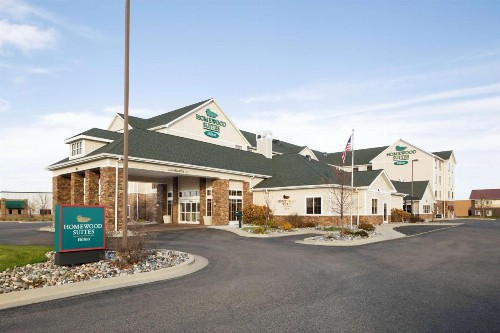 Homewood Suites by Hilton Fargo - image 1
