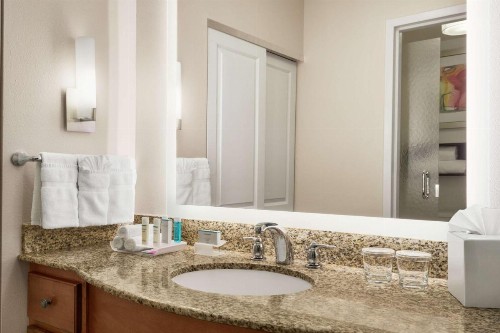 Homewood Suites by Hilton Fargo - image 28