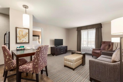 Homewood Suites by Hilton Fargo - image 30