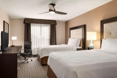 Homewood Suites by Hilton Fargo - image 36