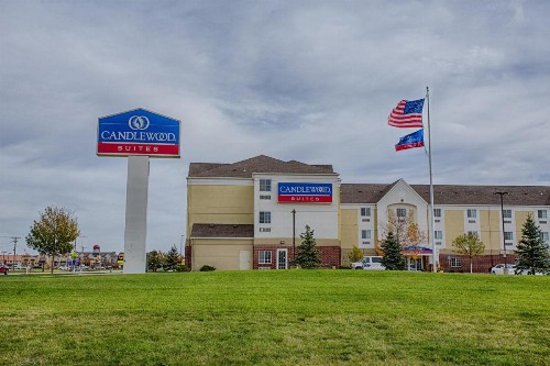 Candlewood Suites Fargo-North Dakota State University an IHG Hotel - image 11