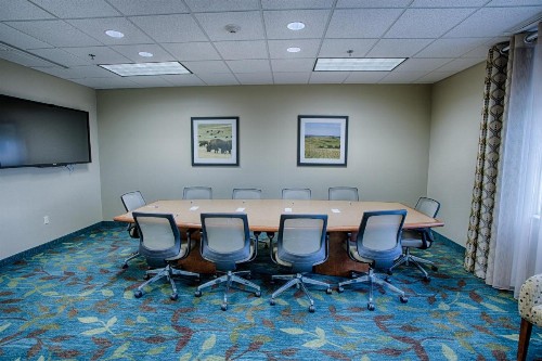 Candlewood Suites Fargo-North Dakota State University an IHG Hotel - image 8