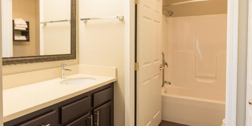 Staybridge Suites Fargo an IHG Hotel - image 37