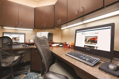 Hilton Garden Inn Fargo - image 21
