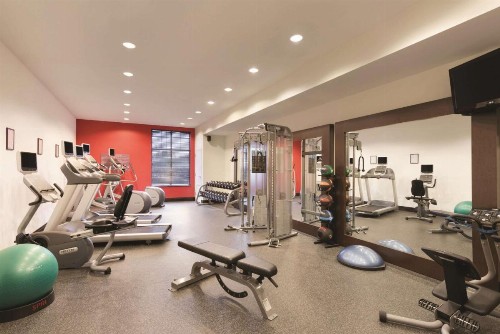 Hilton Garden Inn Fargo - image 48