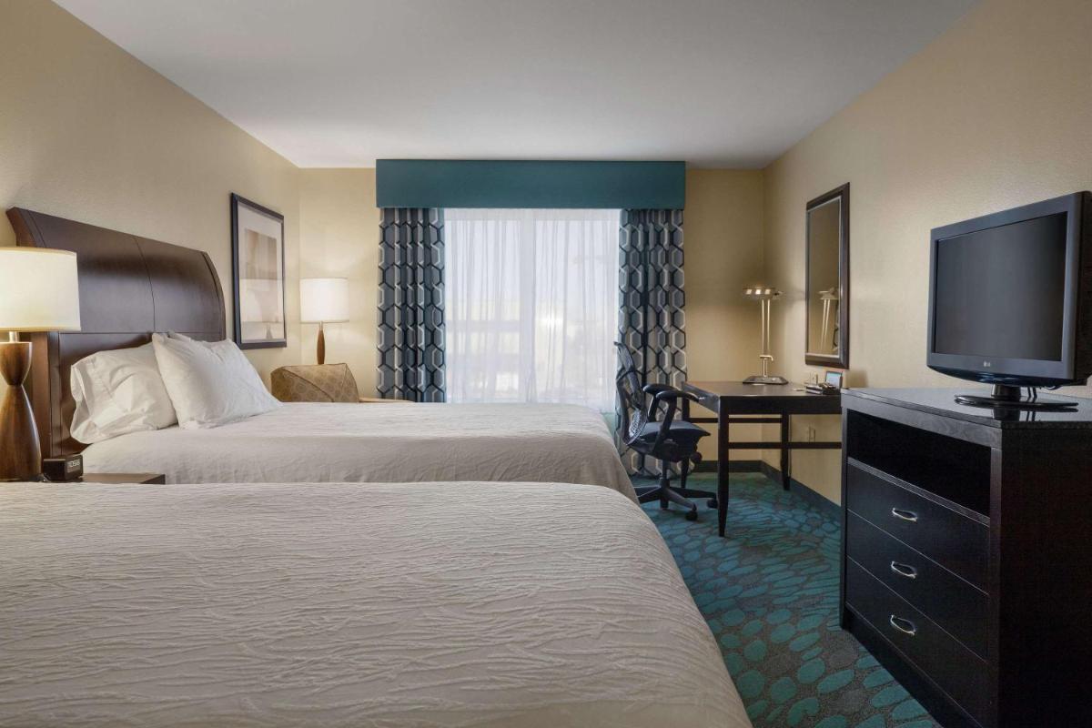 Hilton Garden Inn Fargo - image 7