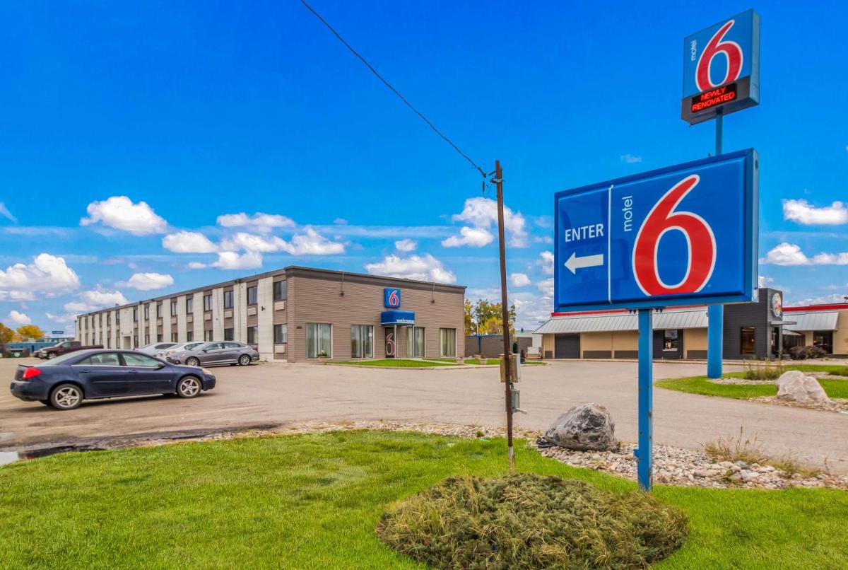 Motel 6-Fargo ND - West Acres - North Fargo - main image