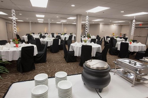 Country Inn & Suites by Radisson Fargo ND - image 36