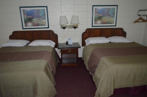 Grand Inn Fargo - image 16