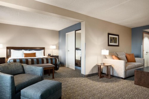 Wingate by Wyndham Fargo - image 29