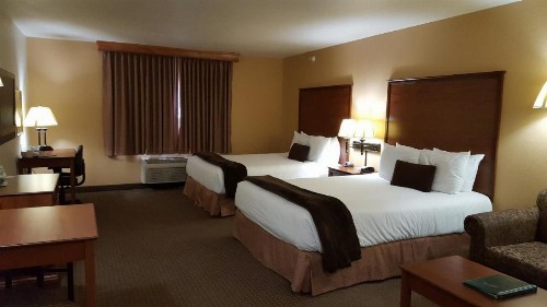 Expressway Suites Fargo - image 14