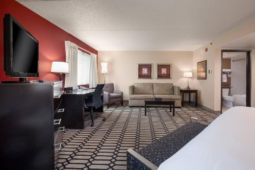 Delta Hotels by Marriott Fargo - image 38