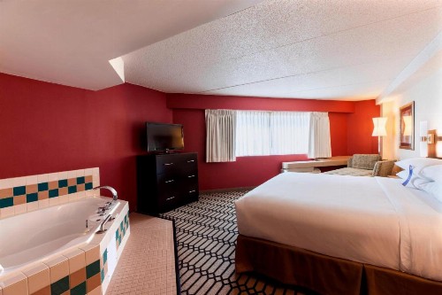Delta Hotels by Marriott Fargo - image 4