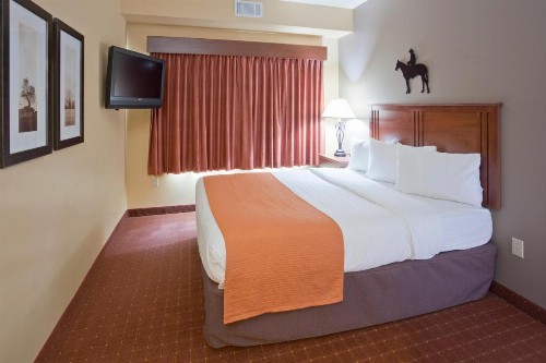 AmericInn by Wyndham Fargo Medical Center - image 24