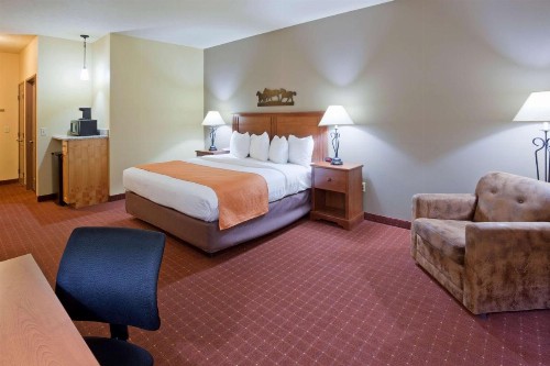 AmericInn by Wyndham Fargo Medical Center - image 41