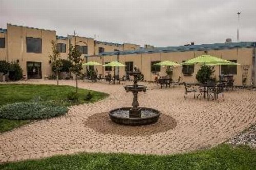 Baymont by Wyndham Fargo - image 17