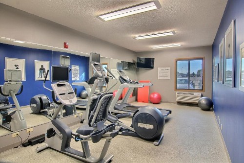 Holiday Inn Express Fargo - West Acres an IHG Hotel - image 16