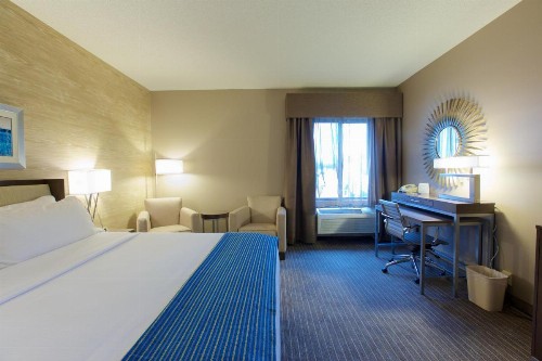Holiday Inn Express Fargo - West Acres an IHG Hotel - image 49