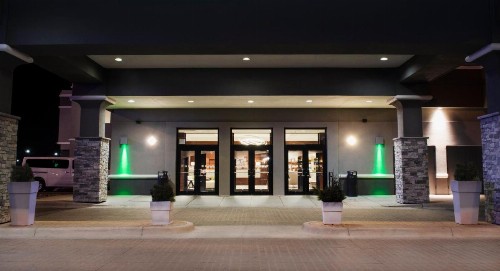 Holiday Inn Fargo an IHG Hotel - image 48