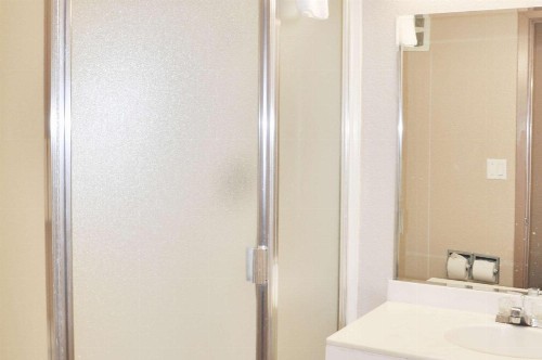 Rodeway Inn Fargo - image 2