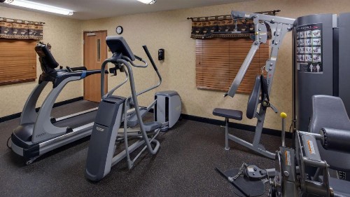 Best Western Plus Kelly Inn and Suites - image 42