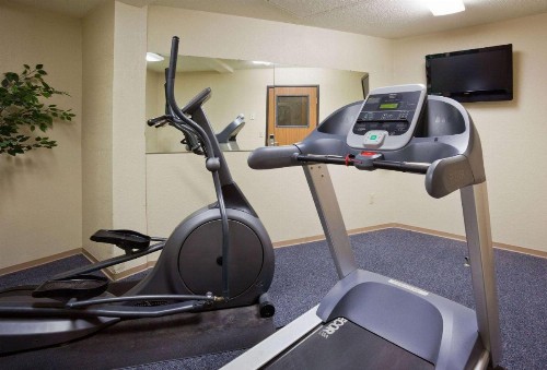 AmericInn by Wyndham Fargo West Acres - image 25