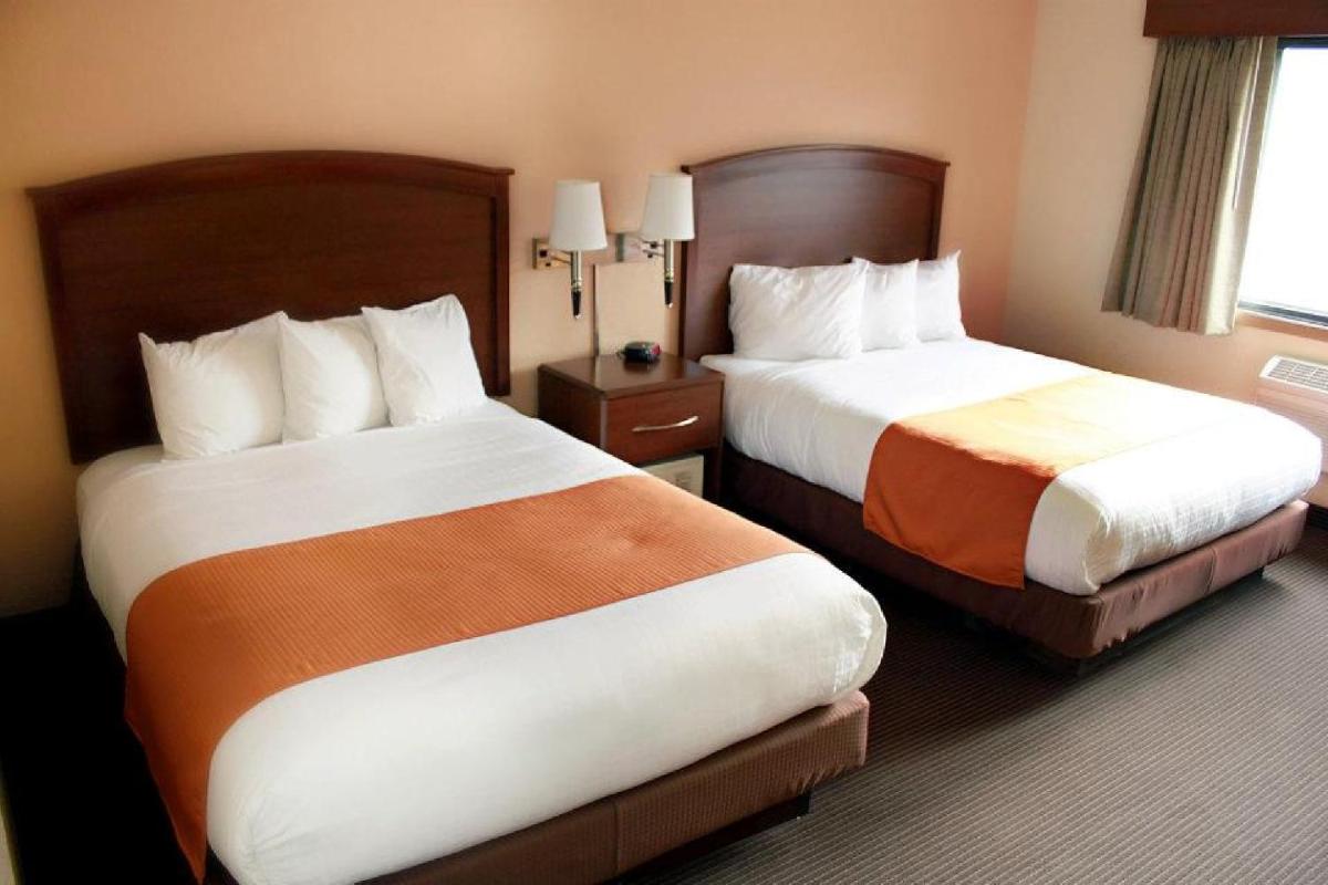 AmericInn by Wyndham Fargo West Acres - image 7