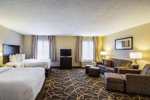 MainStay Suites Fargo - image 19