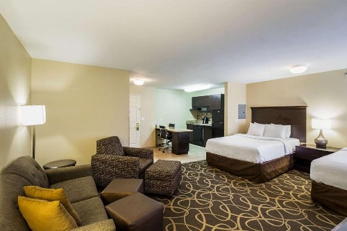 MainStay Suites Fargo - image 41
