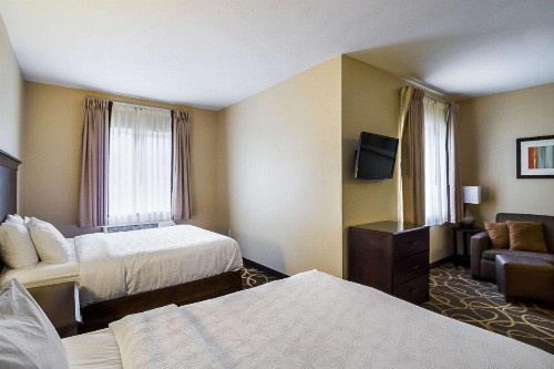 MainStay Suites Fargo - image 43