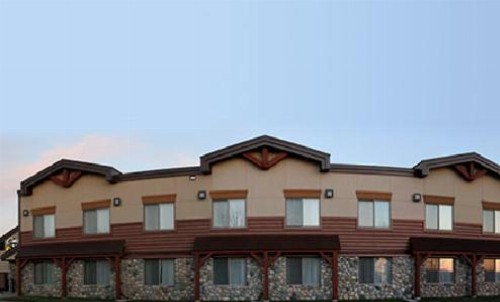C'mon Inn & Suites Fargo - image 11