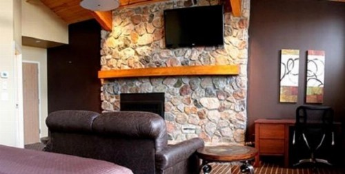 C'mon Inn & Suites Fargo - image 9