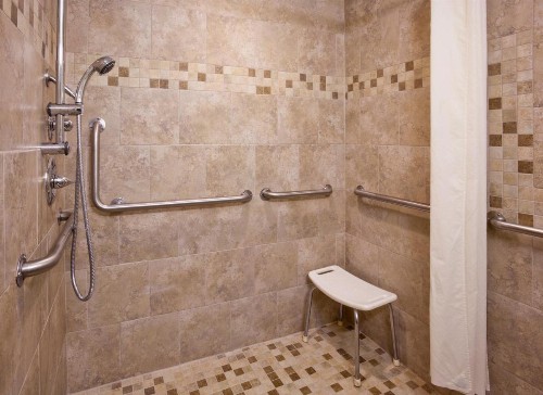 Fargo Inn and Suites - image 21