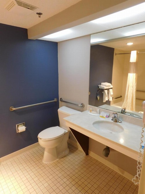 Days Inn by Wyndham Fargo - image 21