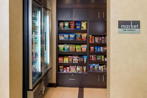 Residence Inn by Marriott Fargo - image 10