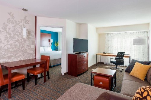 Residence Inn by Marriott Fargo - image 12