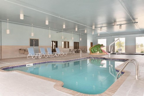 Four Points by Sheraton Fargo Medical Center - image 33