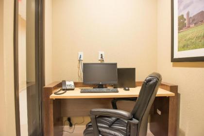 Candlewood Suites Fargo South-Medical Center an IHG Hotel - image 6