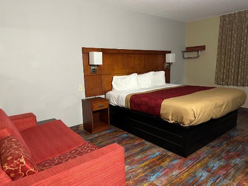 Americas Best Value Inn Fargo - image 26