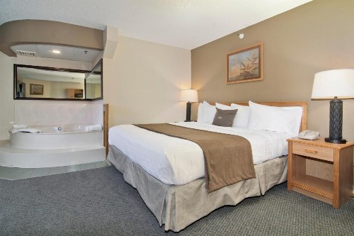 Boarders Inn & Suites by Cobblestone Hotels - Faribault - image 15