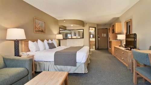 Boarders Inn & Suites by Cobblestone Hotels - Faribault - image 23