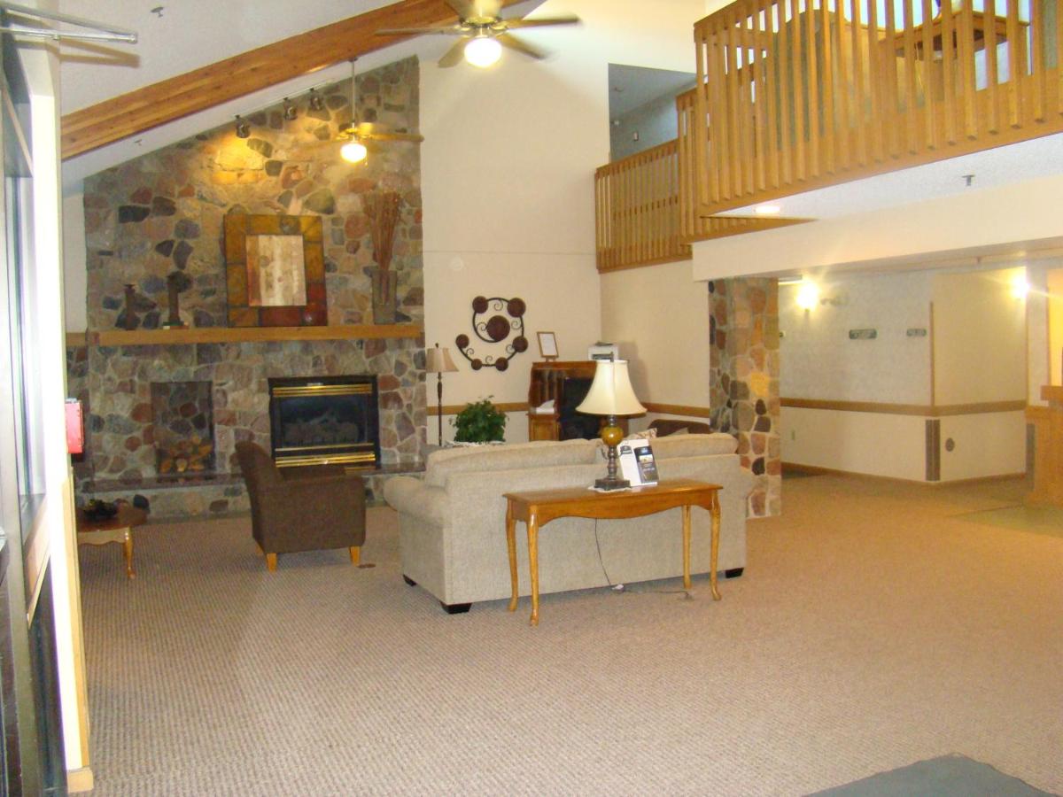 Boarders Inn & Suites by Cobblestone Hotels - Faribault - image 5
