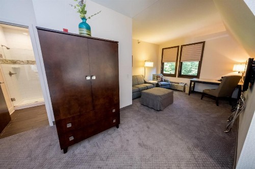 The Inn at Shattuck - St. Mary's - image 25