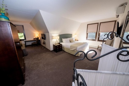 The Inn at Shattuck - St. Mary's - image 26