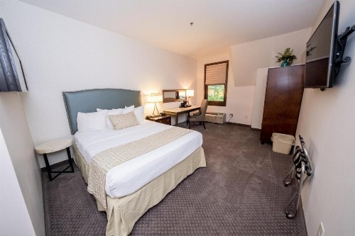 The Inn at Shattuck - St. Mary's - image 32