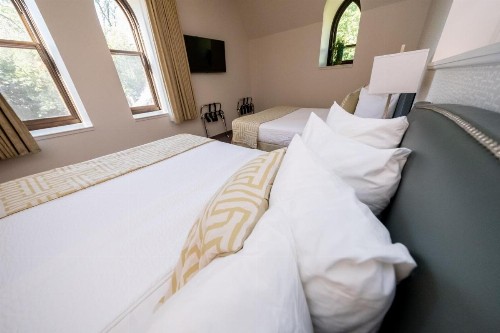 The Inn at Shattuck - St. Mary's - image 5