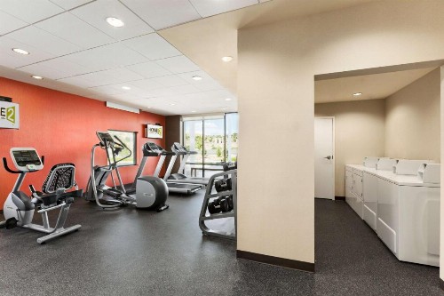 Home2 Suites by Hilton Farmington/Bloomfield - image 6