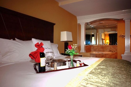 DoubleTree by Hilton Fayetteville - image 12